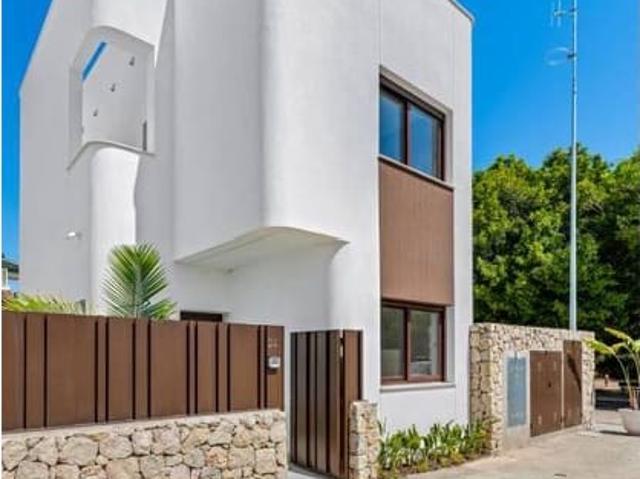 Chalet en venta en Mil Palmeras, Alicante Costa Blanca