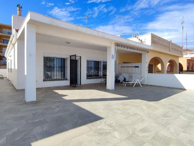 Chalet en venta en Miramar. SE VENDE CHALET EN LA PLAYA DE MIRAMAR VALENCIA. Chalets.