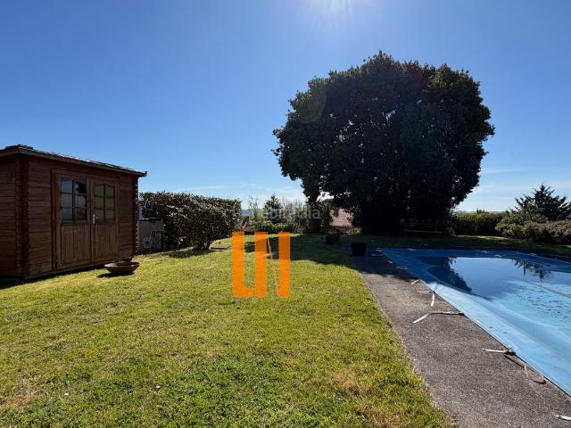 Chalet en venta en Miño. Chalets.