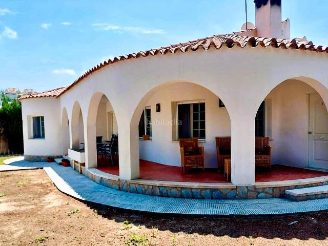 Chalet en venta en Mutxamel, Almajada Ravel. Chalets.