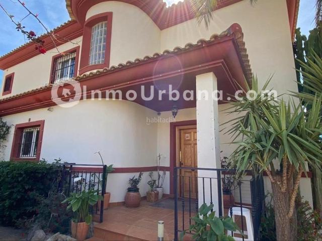 Chalet en venta en Mutxamel, Bonalba Cotoveta. CHALET INDEPENDIENTE CON PISCINA PRIMERA LINEA DE GOLF. Chalets.
