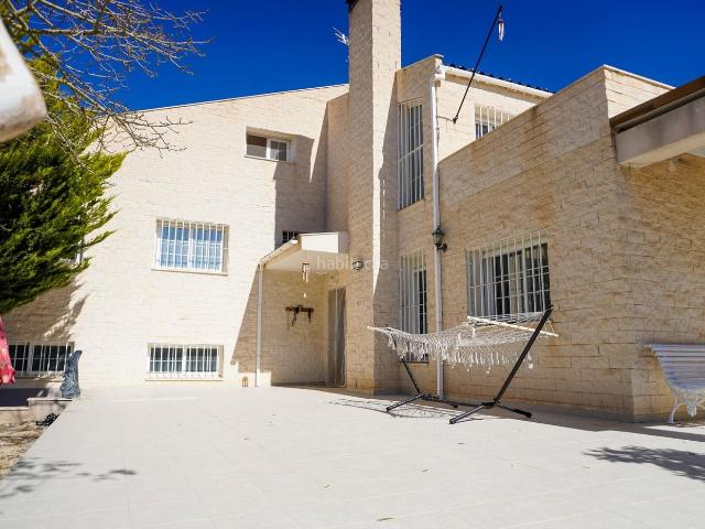 Chalet en venta en Mutxamel, Valle del Sol. VENTA CHALET INDEPENDIENTE, MUTXAMEL VALLE DEL SOL RIO PARK. Chalets.