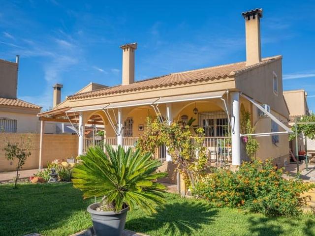 Chalet en venta en Muchamiel / Mutxamel, Alicante Costa Blanca