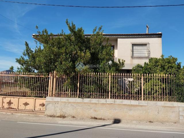 Chalet en venta en Murcia, El Esparragal. Chalets.