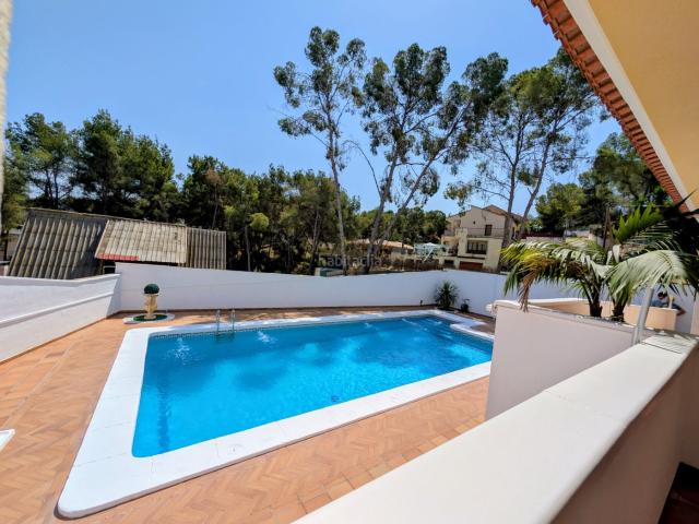 Chalet en venta en Murcia, El Palmar. Exclusivo chalet independiente en Buenavista con piscina, gran parcela. Chalets.