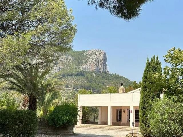 Chalet en venta en Muro de Alcoy. VENTA MAGNIFICO CHALET MURO DE ALCOYZona PinaretLa Plana. Chalets Muro de.