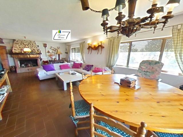 Chalet en venta en Muñogrande. Chalet Individual en venta en Muñogrande, 5 dormitorios. Chalets.