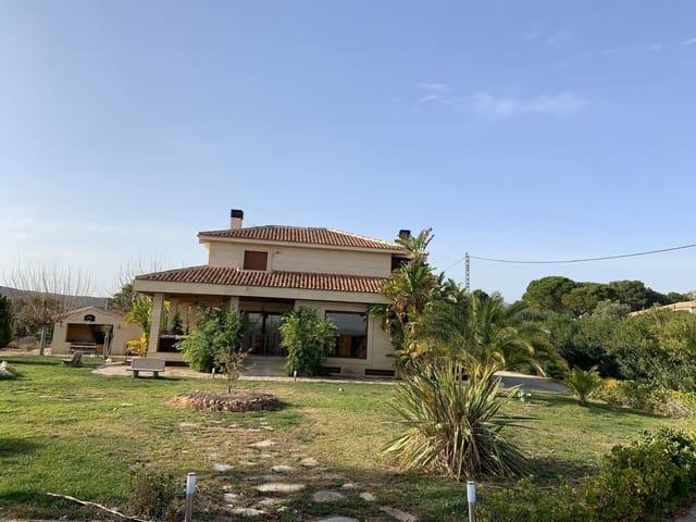 Chalet en venta en Novelda, Alicante