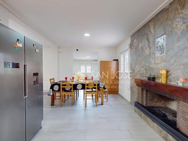 Chalet en venta en Novelda, Alicante