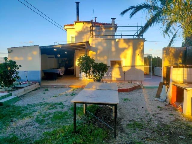 Chalet en venta en Novelda, Alicante