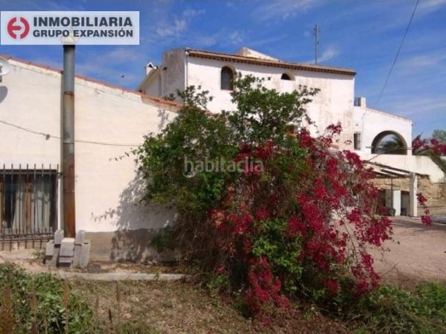 Chalet en venta en Novelda. Chalet en Novelda Tipo Caserío muy bien situado. Chalets.