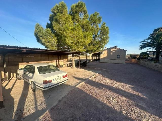 Chalet en venta en Novelda, Comunidad valenciana