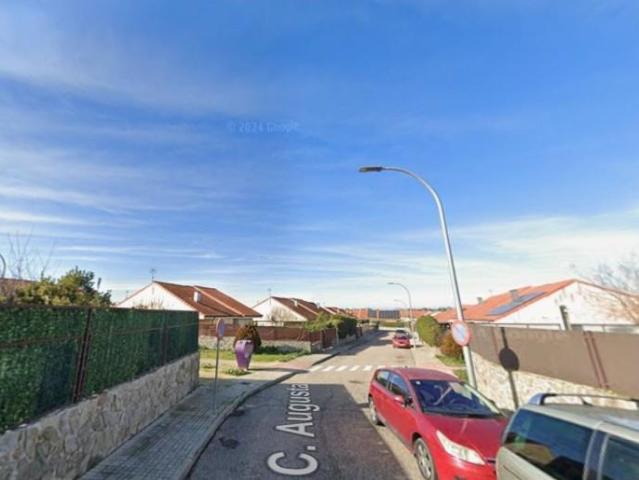 Chalet en venta en Novés