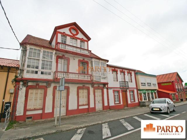 Chalet en venta en Neda La Coruña