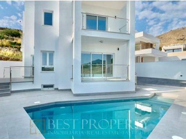 Chalet en venta en Nerja, Málaga Costa del Sol