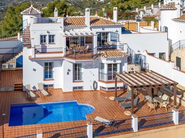 Chalet en venta en Nerja, Málaga Costa del Sol