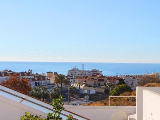 Chalet en venta en Nerja, Mirto