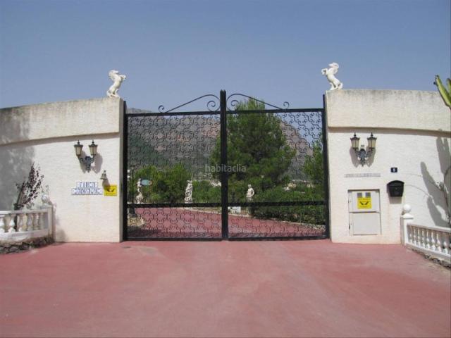 Chalet en venta en Nucia la, Coloma. Casa unifamiliar en venta en La Nucia Alicante. Chalets Nucia.