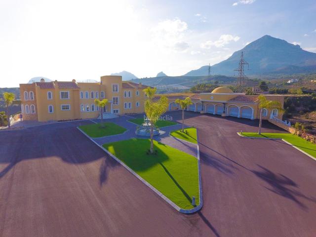 Chalet en venta en Nucia la, Coloma. Gran chalet independiente en la Nucia, Alicante. Chalets Nucia.