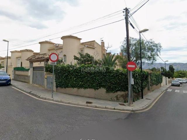 Chalet en venta en Nucia la, Barranco Hondo. En venta chalet independiente en Barranco Hondo. Chalets Nucia.