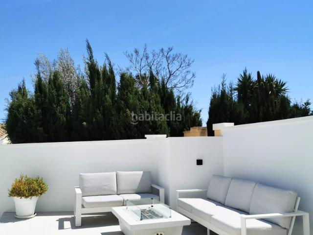 Chalet en venta en Nucia la, El Tossal Bello Horizonte. Chalet con apartamento independiente muy cerca de Altea. Chalets Nucia.