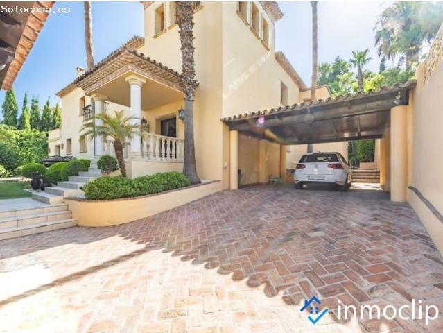 Chalet en Venta en Nueva Andalucía, Málaga
