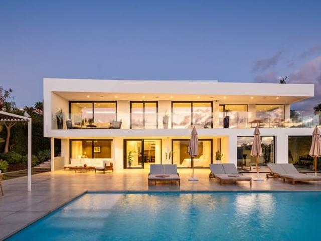 Chalet en venta en Nueva Andalucia, Málaga Costa del Sol