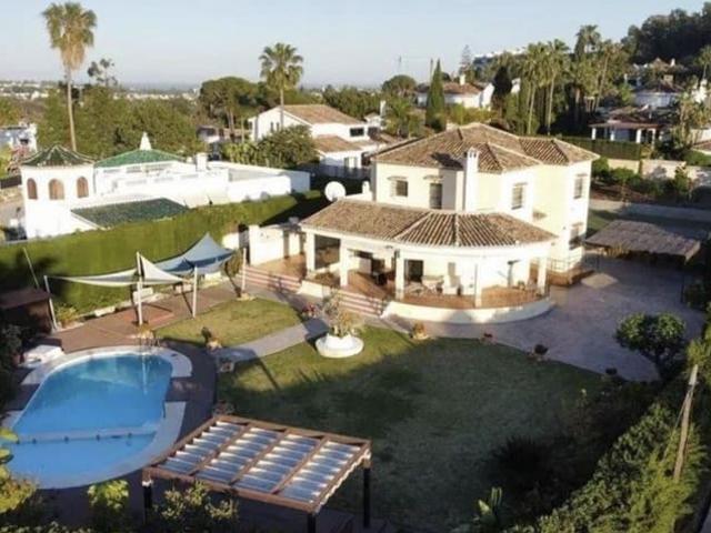 Chalet en venta en Nueva Andalucia, Málaga Costa del Sol