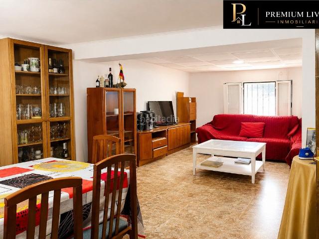 Chalet en venta en Nuez de Ebro. Chalet adosado en Nuez de Ebro. Chalets Nuez de.