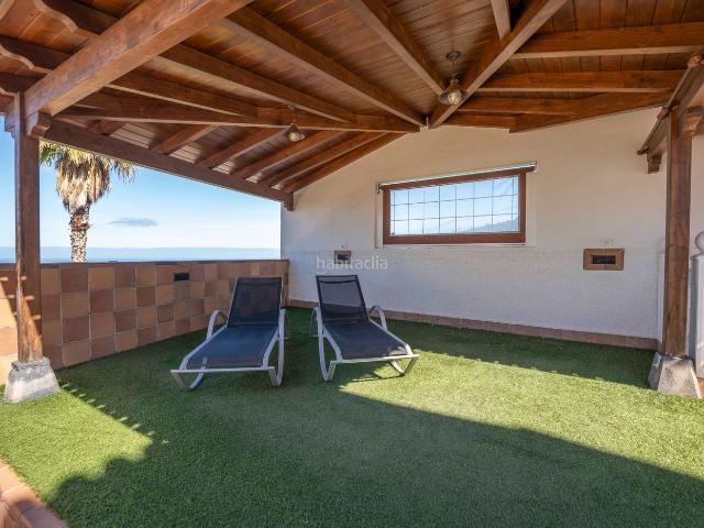 Chalet en venta en Sauzal El. Este impresionante chalet independiente en El Sauzal con vistas panorámicas. Chalets Sauzal.