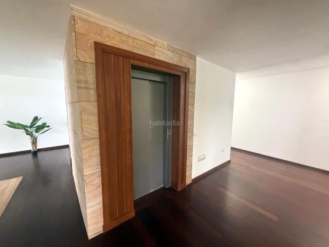 Chalet en venta en Sauzal El. Tenerife Exclusive luxury villa with spa, entertainment area and spectacular sea and Teide views in El Sauzal. Chalets Sauzal.