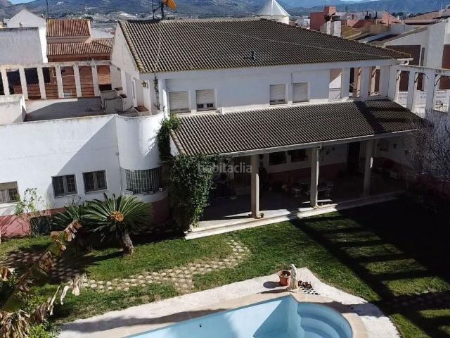 Chalet en venta en Sax. Chalets.