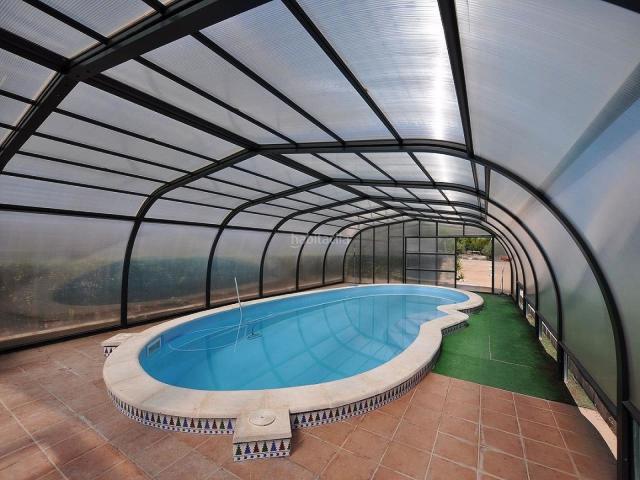 Chalet en venta en Sax. Chalets.