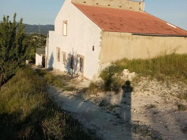 Chalet en venta en Sax. Espectacular Chalet en Castalla con Piscina. Chalets.