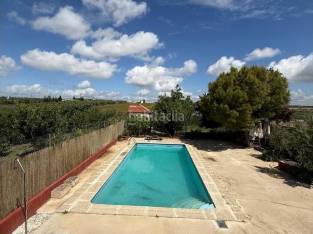 Chalet en venta en Sabiote. Chalet en venta en Sabiote. Chalets.