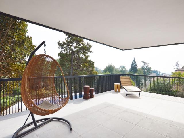 Chalet en venta en Sagunt, Centro El Castillo. Chalet reformado a estrenar en Monasterios. Chalets.