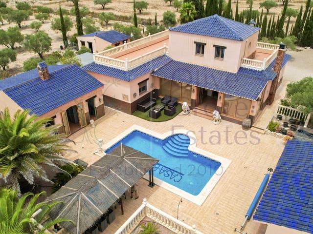 Chalet en venta en Salinas, Alicante