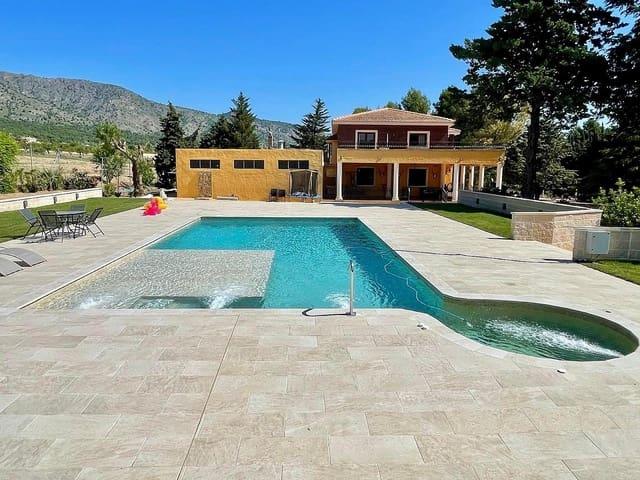 Chalet en venta en Salinas, Alicante