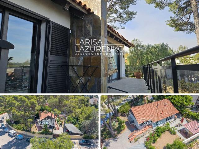 Chalet en venta en Salou, Pla de Maset Cap de Salou Costa Dorada. Chalet Individual en venta en Cap de Salou, 4 dormitorios. Chalets.