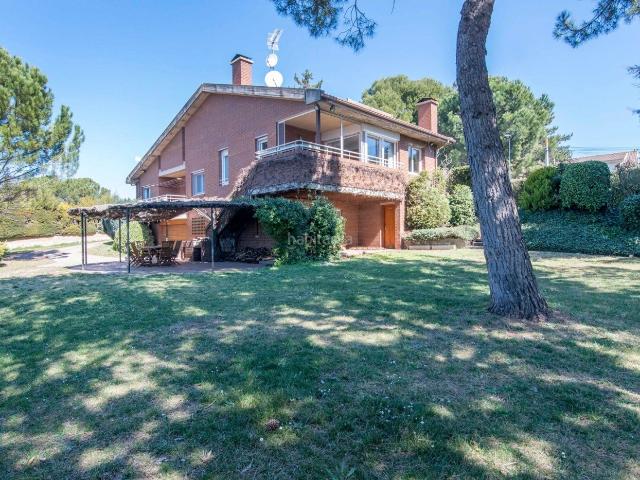 Chalet en venta en Sallent. Casa en Pineda de Bages. Chalets.