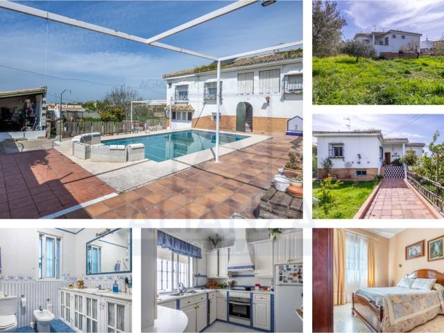 Chalet en venta en Salteras, Sevilla