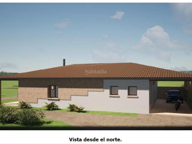 Chalet en venta en Salvaterra de Miño. Se vende casa en construcción, con licencia y proyecto, se encuentra realizada la estructura y cerramiento de piedra. Chalets Salvaterra de.