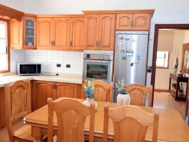 Chalet en venta en San Miguel de Abona, Aldea Blanca Las Zocas. Exclusivo chalet con finca, piscina, cuadra para caballos y vistas al océano en Las Zocas, San Miguel de Abona. Chalets San Miguel de.