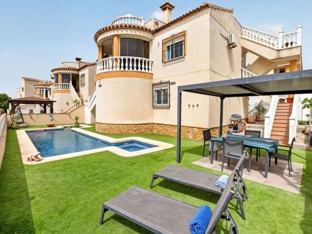 Chalet en venta en San Miguel de Salinas, Alicante Costa Blanca