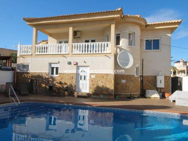 Chalet en venta en Villamartin, Alicante Costa Blanca