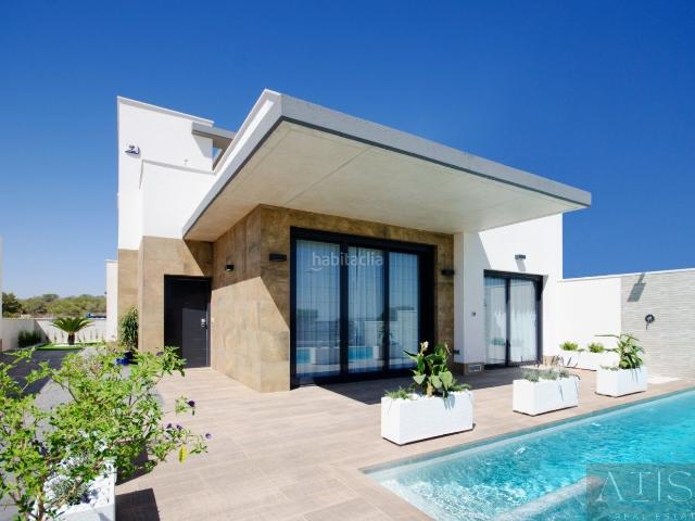 Chalet en venta en San Miguel de Salinas. San miguel de salinasVilla. Chalets San Miguel de.