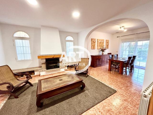 Chalet en venta en San Antonio de Benagéber. PRECIOSO CHALET INDEPENDIENTE EN COLINAS DE SAN ANTONIO DE BENAGÉBER. Chalets San Antonio de.