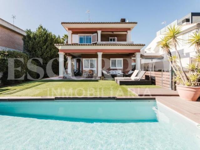 Chalet en venta en San Antonio de Benagéber, Urb. Benagolf