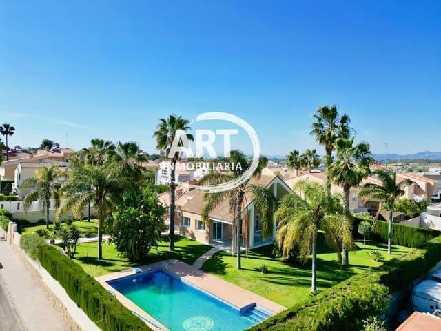Chalet en venta en San Antonio de Benagéber, Valencia