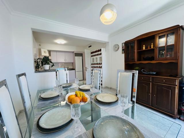 Chalet en venta en San Bartolomé de Tirajana, San Fernando. CHALET EXCLUSIVO CON PISCINA JARDÍN GARAJE Oportunidad Única y Excepcional. Chalets San Bartolomé de.
